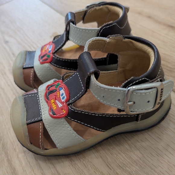 Car (Not Disney) Closed Toe Sandals - Picture 2 of 5